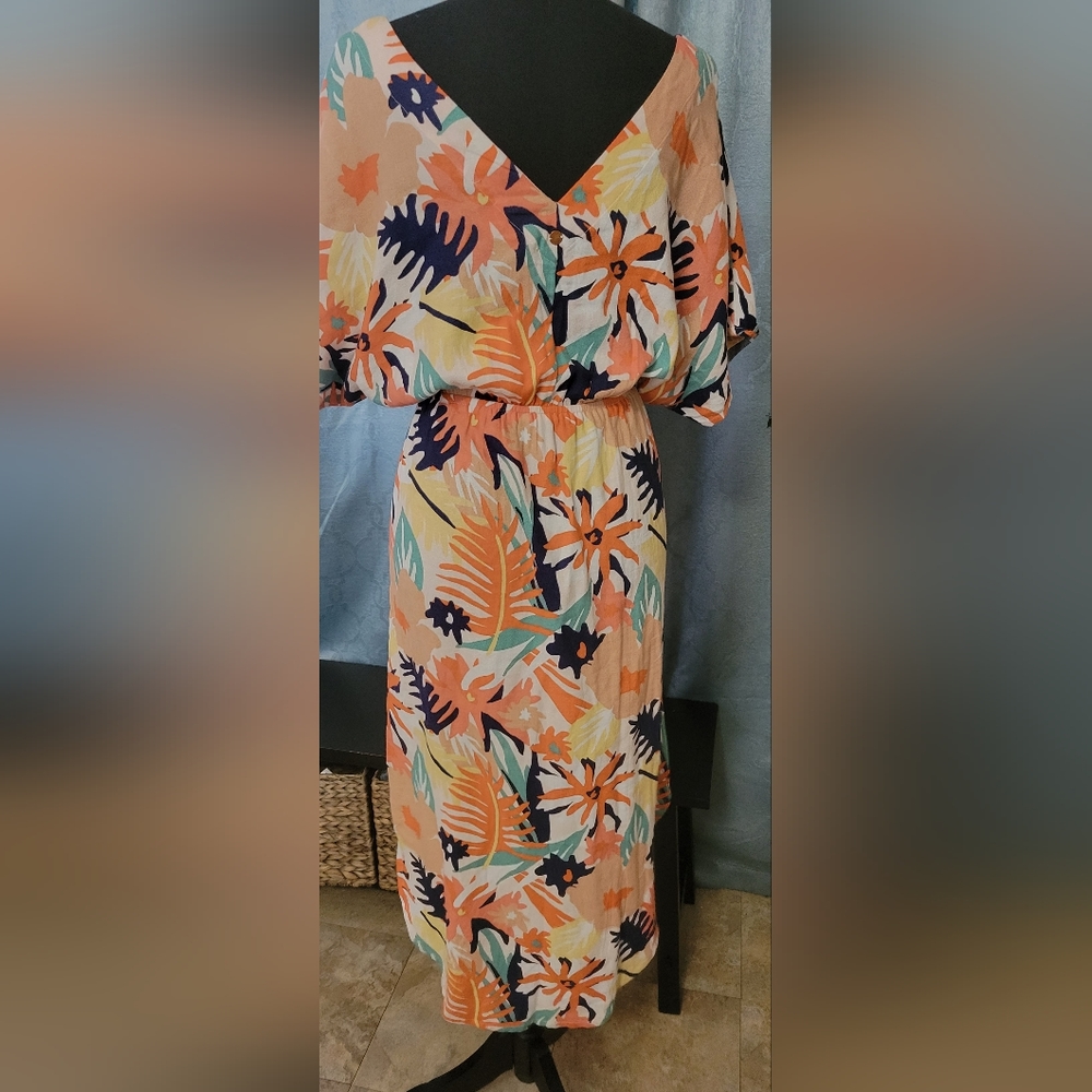 NWT Roxy double-v tropical print midi dress - large